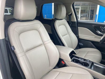 2025 Lincoln Corsair Premiere