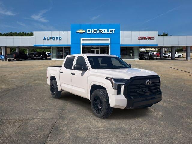 2025 Toyota Tundra 4WD SR