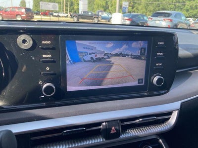 2022 Kia K5 LXS