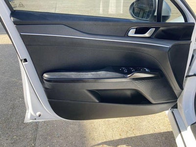 2022 Kia K5 LXS