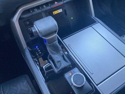 2024 Toyota Sequoia SR5