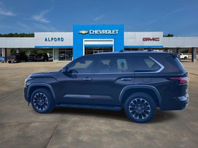 2024 Toyota Sequoia SR5