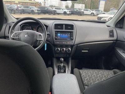 2024 Mitsubishi Outlander Sport S