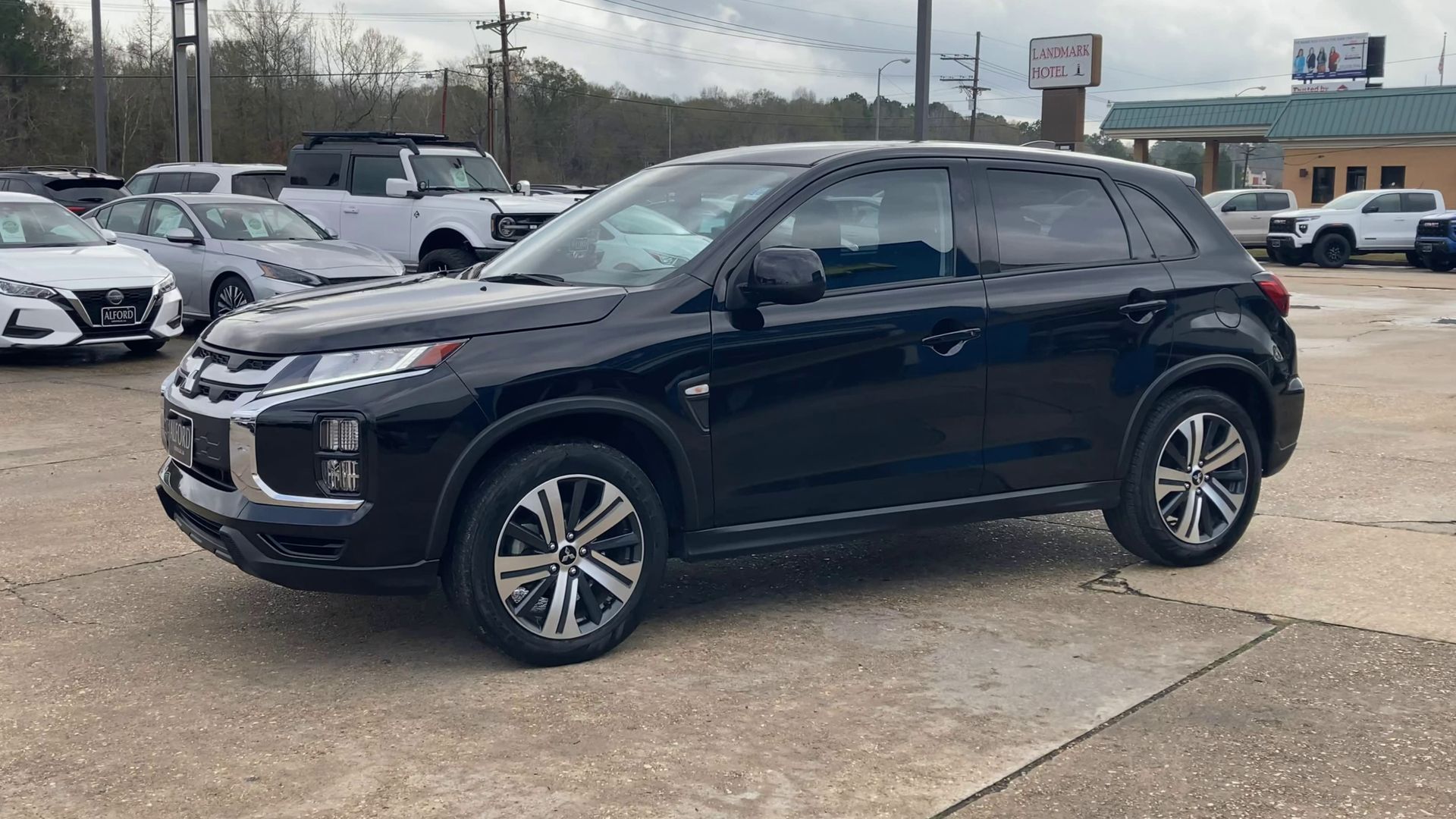 2024 Mitsubishi Outlander Sport S