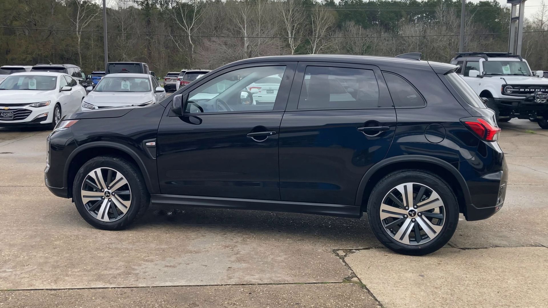 2024 Mitsubishi Outlander Sport S