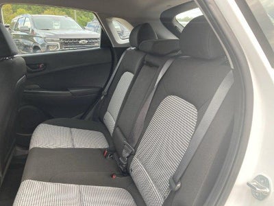 2023 Hyundai Kona SE