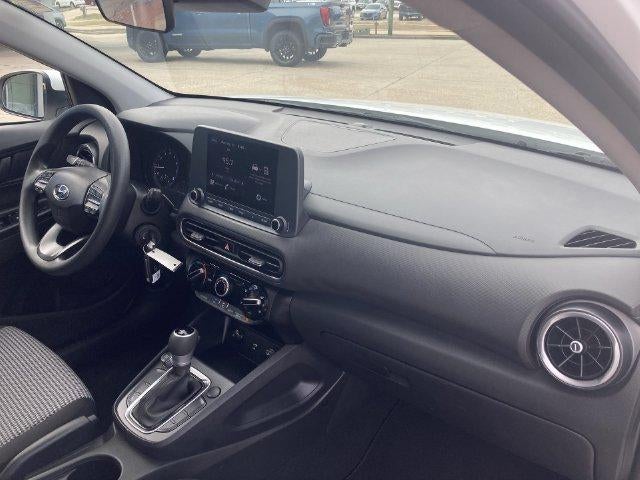 2023 Hyundai Kona SE